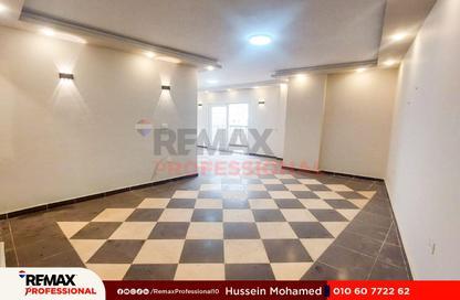 Apartment - 3 Bedrooms - 1 Bathroom for sale in Al Soyoof St. - Seyouf - Hay Awal El Montazah - Alexandria