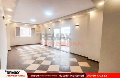 Apartment - 3 Bedrooms - 1 Bathroom for sale in Al Soyoof St. - Seyouf - Hay Awal El Montazah - Alexandria