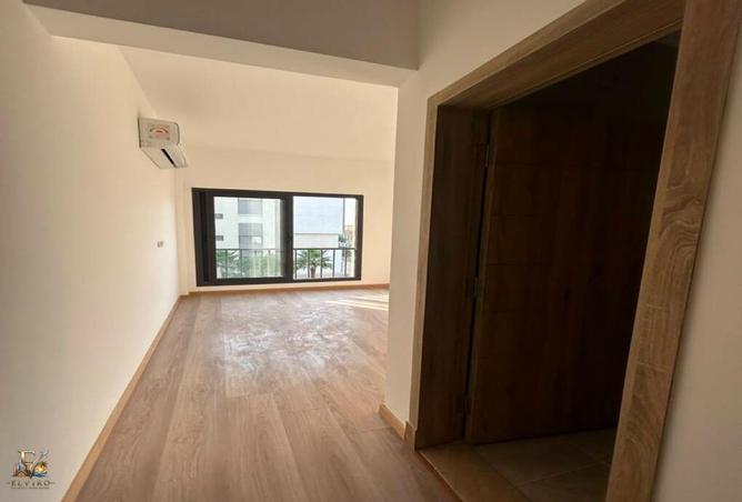 102897929 - الصورة الرئيسية للعقار