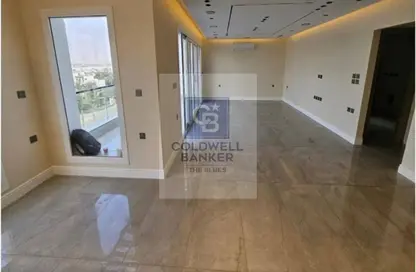 Apartment - 2 Bedrooms - 2 Bathrooms for sale in Hyde Park - New Cairo City - Cairo