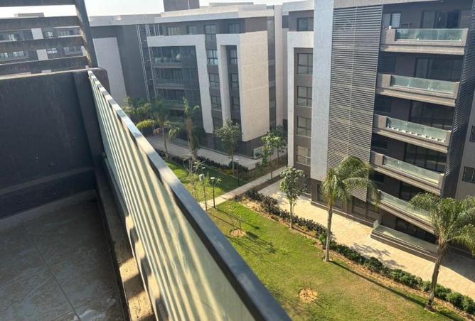 66963867 - Property Image 2