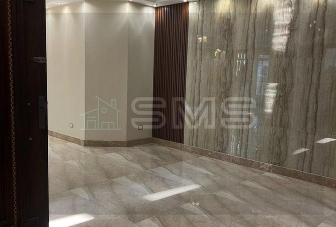77879243 - Property Image 3