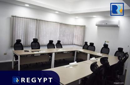 مساحات مكتبية - استوديو - 6 حمامات للايجار في شارع حسن عاصم - الزمالك - القاهرة