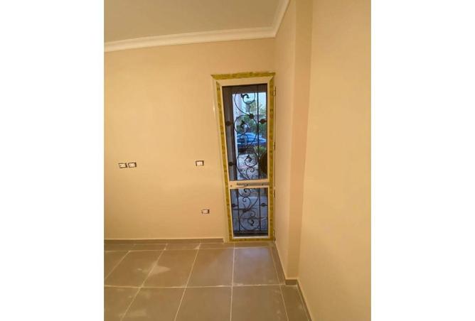 91006038 - Property Image 3
