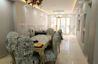 شقة - 3 غرف نوم - 2 حمامات للايجار في شارع جراند فيل سموحة - سموحة - حي شرق - الاسكندرية