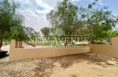 Villa - 3 Bedrooms - 3 Bathrooms for sale in Hyde Park - New Cairo City - Cairo