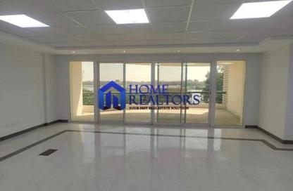 Office Space - Studio - 2 Bathrooms for rent in Cornish El Nile St. - Maadi - Hay El Maadi - Cairo