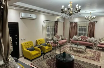 شقة - 3 غرف نوم - 3 حمامات للبيع في الحي الرابع - التجمع الخامس - مدينة القاهرة الجديدة - القاهرة