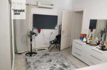 Apartment - 2 Bedrooms - 2 Bathrooms for sale in Al Rehab - New Cairo City - Cairo