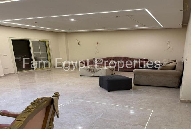 8718345 - Property Main Image