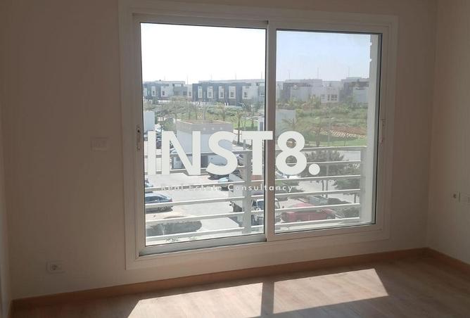 105165200 - Property Image 2