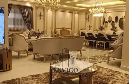 Apartment - 3 Bedrooms - 1 Bathroom for sale in Omarat Madinet Al Fath St. - Al Hadiqah Al Dawliyah - 7th District - Nasr City - Cairo