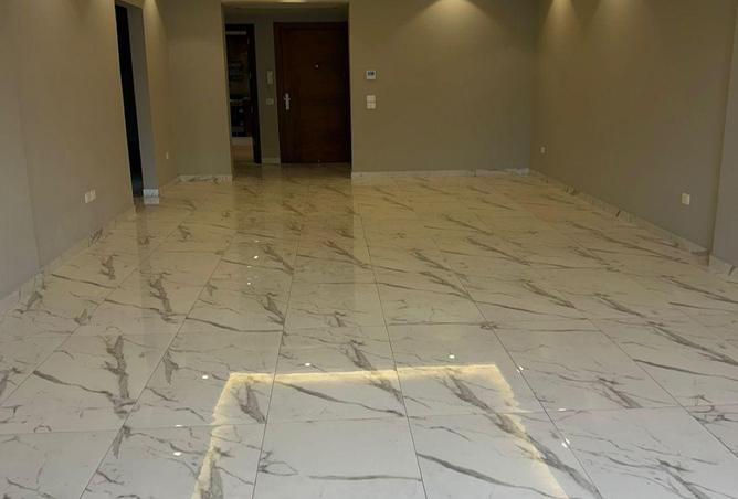 67737404 - صورة العقار 2