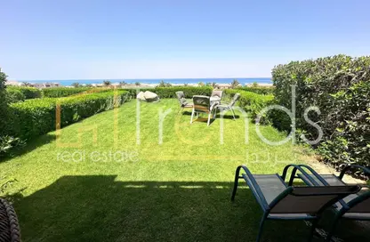 Chalet - 2 Bedrooms - 2 Bathrooms for sale in La Vista 3 - La Vista - Al Ain Al Sokhna - Suez
