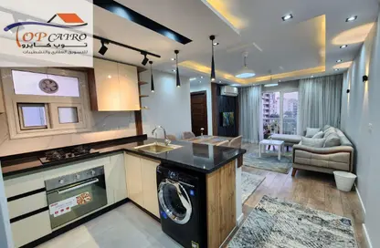 شقة - 2 غرف نوم - 1 حمام للايجار في B12 - مدينتي - القاهرة