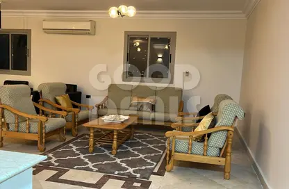Apartment - 2 Bedrooms - 2 Bathrooms for sale in Al Berdiss St. - Ard El Golf - Heliopolis - Masr El Gedida - Cairo