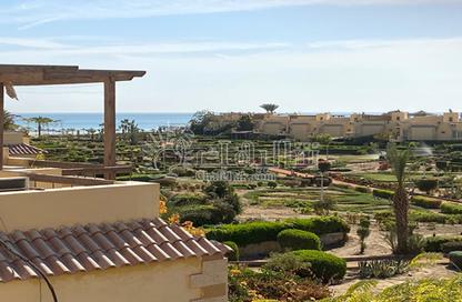 Villa - 5 Bedrooms - 4 Bathrooms for sale in Al Ein Bay - Al Ain Al Sokhna - Suez