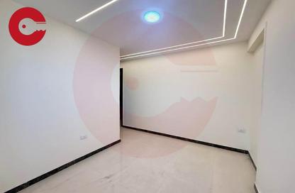 Apartment - 3 Bedrooms - 2 Bathrooms for sale in Sidi Gaber St. - Sidi Gaber - Hay Sharq - Alexandria