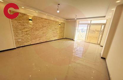 Apartment - 3 Bedrooms - 2 Bathrooms for sale in Sidi Gaber St. - Sidi Gaber - Hay Sharq - Alexandria