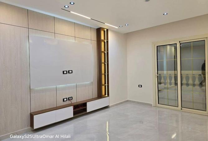 63135984 - Property Main Image