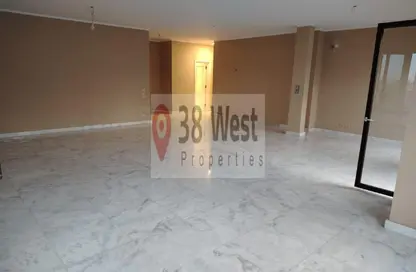 Penthouse - 3 Bedrooms - 3 Bathrooms for sale in Casa - Sheikh Zayed Compounds - Sheikh Zayed City - Giza