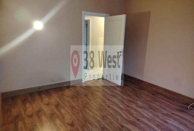 65163323 - Property Image 3