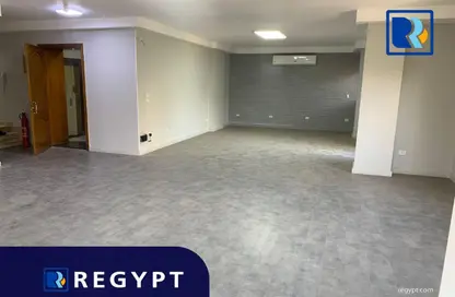 مساحات مكتبية - 5 غرف نوم - 4 حمامات للايجار في شارع 221 - دجلة - حي المعادي - القاهرة