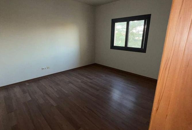 8698666 - Property Image 3