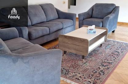 Apartment - 3 Bedrooms - 1 Bathroom for rent in Zamalek - Cairo