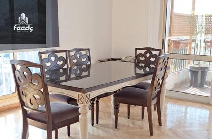 Apartment - 3 Bedrooms - 1 Bathroom for rent in Zamalek - Cairo