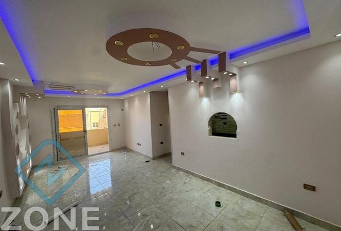 54493335 - Property Image 2