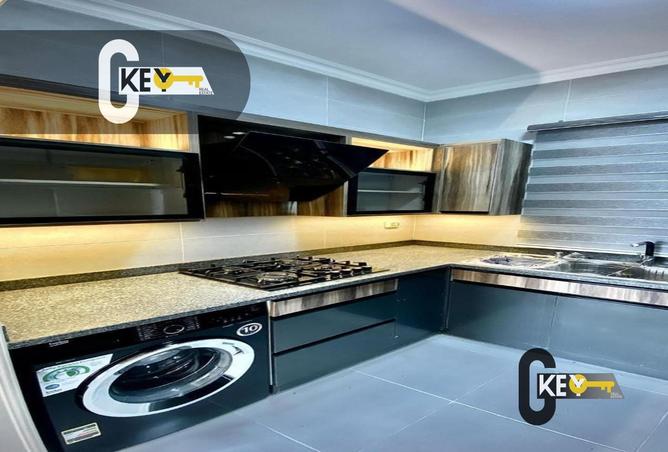 69838685 - Property Image 3