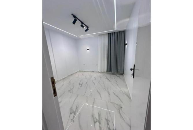 66166729 - Property Image 2