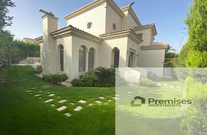 Villa - 4 Bedrooms - 5 Bathrooms for sale in Alba Spendia - Uptown Cairo - Mokattam - Cairo