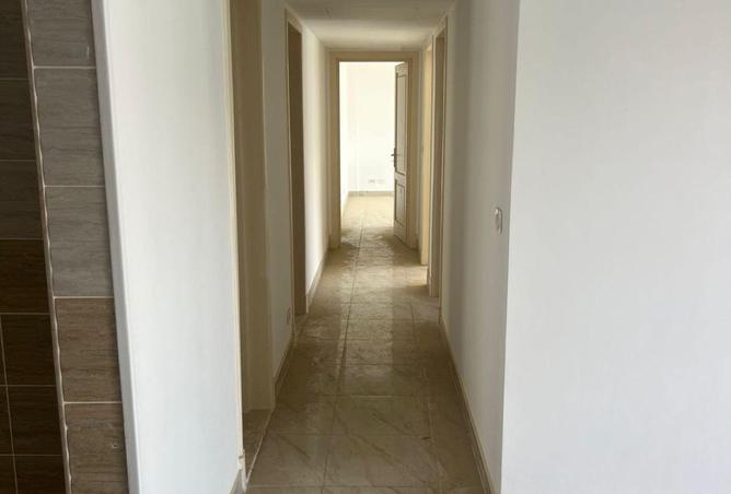 67991332 - صورة العقار 3