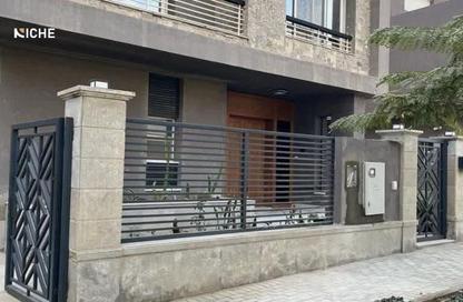 فيلا - 5 غرف نوم - 5 حمامات للايجار في نيو جيزة - طريق مصر اسكندرية الصحراوي - مدينة 6 أكتوبر - الجيزة