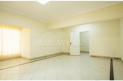 Apartment - 4 Bedrooms - 3 Bathrooms for rent in Abou Al Feda St. - Zamalek - Cairo Apartment - 4 Bedrooms - 3 Bathrooms for rent in Abou Al Feda St. - Zamalek - Cairo