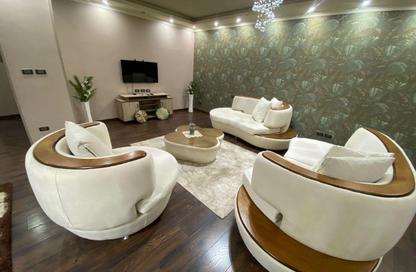 Apartment - 4 Bedrooms - 3 Bathrooms for rent in El Rehab Extension - Al Rehab - New Cairo City - Cairo
