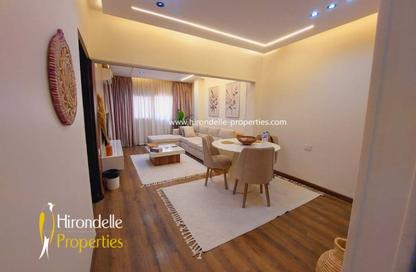 Apartment - 2 Bedrooms - 1 Bathroom for rent in Street 200 - Degla - Hay El Maadi - Cairo