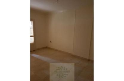 Apartment - 3 Bedrooms - 2 Bathrooms for rent in Al Hekma St. - Sheikh Zayed City - Giza
