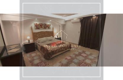 Apartment - 3 Bedrooms - 2 Bathrooms for rent in Abdel Razek Al Sanhouri St. - 6th Zone - Nasr City - Cairo