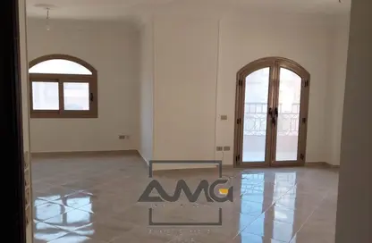 Apartment - 3 Bedrooms - 2 Bathrooms for rent in Orouba Axis - Area A - Ganoob El Acadimia - New Cairo City - Cairo