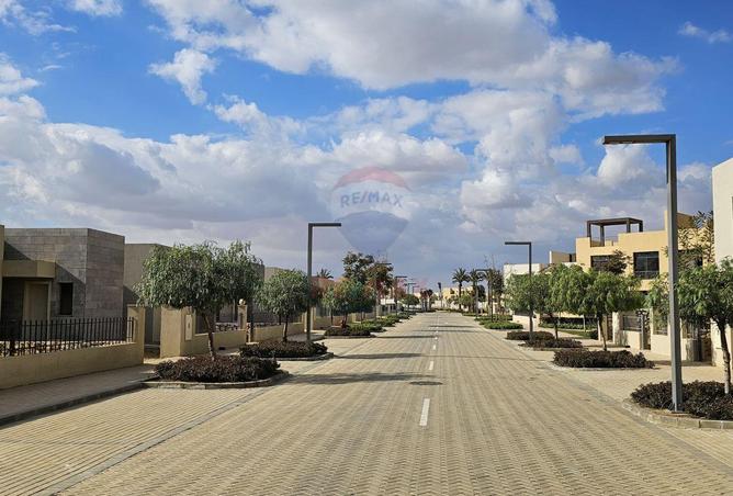 90725585 - صورة العقار 2