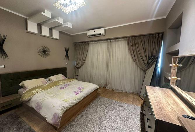 8643610 - Property Image 2