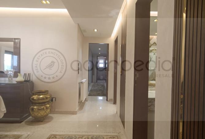 57242045 - Property Image 2