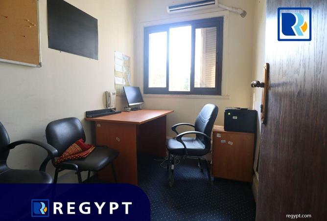 87831089 - صورة العقار 2