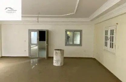 شقة - 2 غرف نوم - 2 حمامات للايجار في عمارات البنفسج - البنفسج - مدينة القاهرة الجديدة - القاهرة