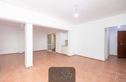 Apartment - 2 - 2 for rent in Kafr Abdo St. - Kafr Abdo - Roushdy - Hay Sharq - Alexandria
