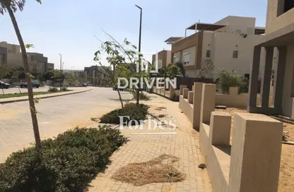 فيلا - 6 غرف نوم للبيع في جراند هايتس - التوسعات الشمالية - مدينة 6 أكتوبر - الجيزة