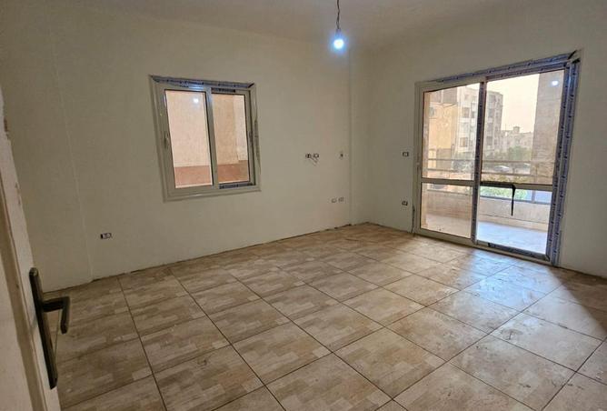 70632933 - Property Image 2